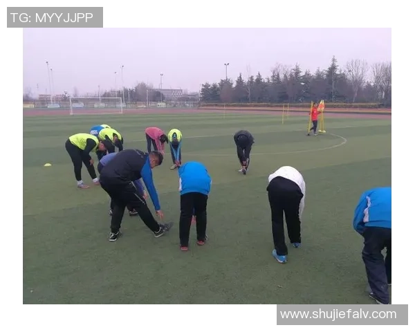 足球训练准备活动视频全方位指导提升运动员技能与团队协作能力